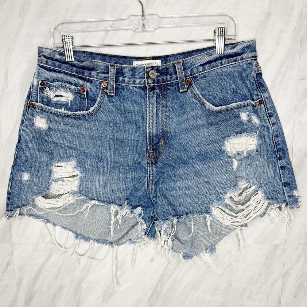 Abercrombie & Fitch Blue Jean Distressed Cut-Off The Boyfriend Short 31/12
